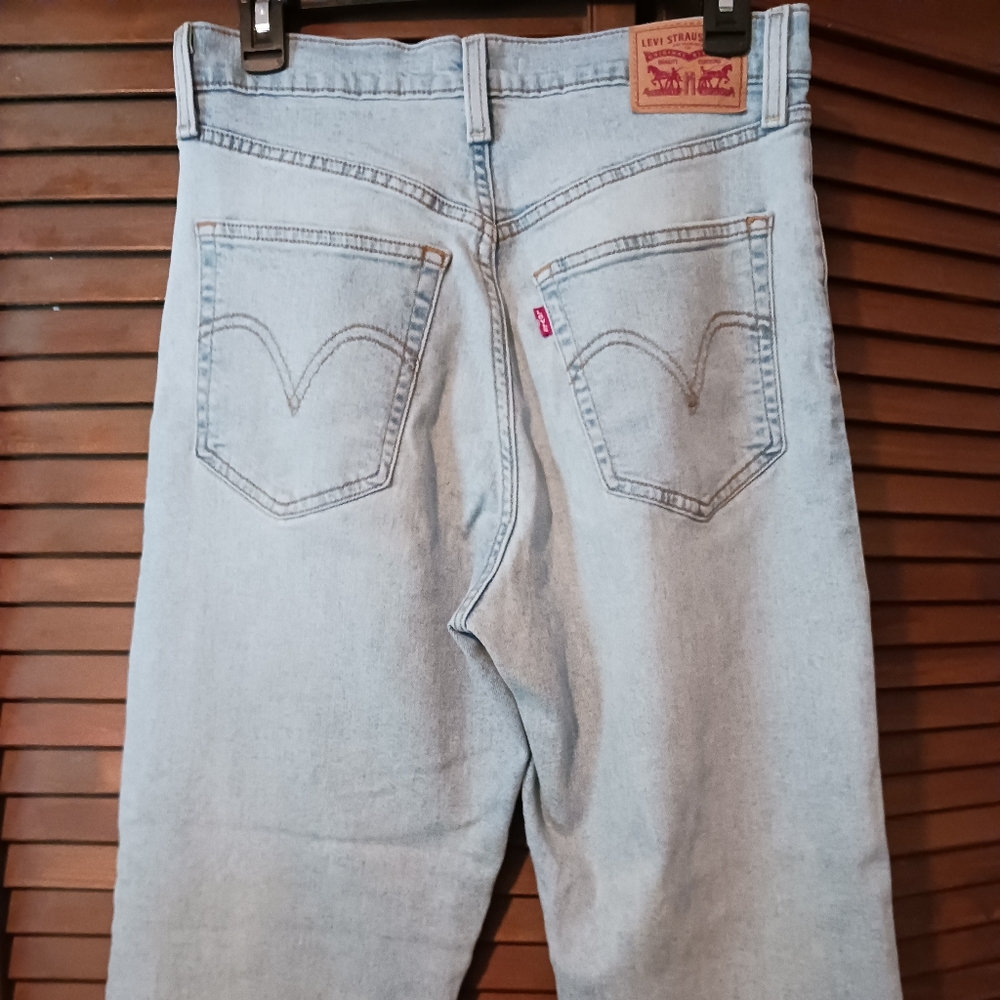 Levi's Ribcage Straight size 29